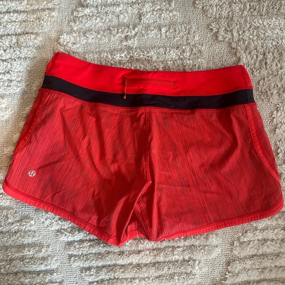 Vintage lululemon shorts - Picture 2 of 3